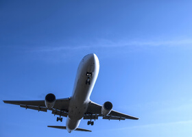 飛行機旅行＋宿